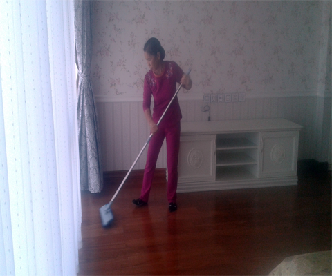 vệ sinh công nghiệp Cleanhouse đào tạo lau sàn gỗ vệ sinh công nghiệp Cleanhouse đào tạo lau sàn gỗ