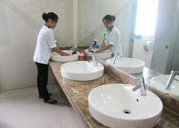 Vệ sinh công nghiệp Cleanhouse Việt Nam Vệ sinh công nghiệp Cleanhouse Việt Nam