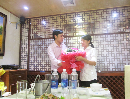 Chúc mừng sinh nhật giám sát công ty vệ sinh công nghiệp cleanhouse Chúc mừng sinh nhật giám sát công ty vệ sinh công nghiệp cleanhouse